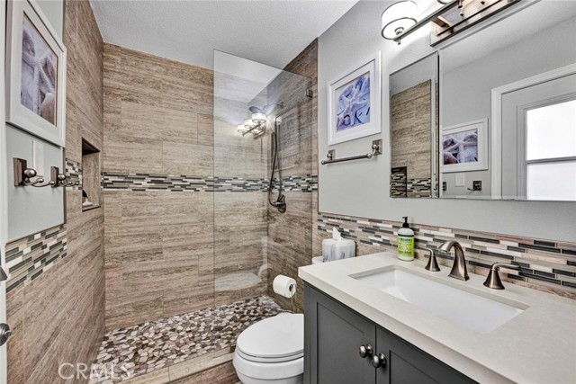 Detail Gallery Image 23 of 35 For 9662 Pollack Dr, Huntington Beach,  CA 92646 - 4 Beds | 3 Baths