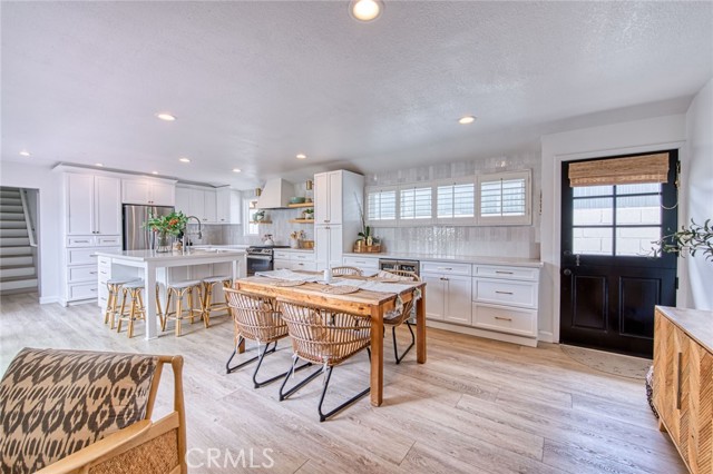 234 Prospect Street, Newport Beach CA: https://media.crmls.org/medias/b31639fb-7cac-4a29-b484-2ad16670f642.jpg