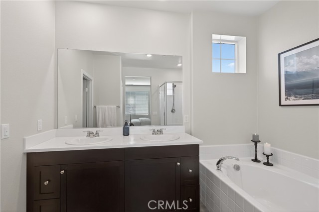 Detail Gallery Image 15 of 32 For 16502 Casa Grande, Fontana,  CA 92336 - 3 Beds | 2/1 Baths