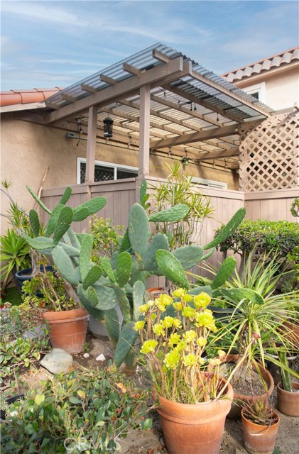26422 Paseo Carmel, San Juan Capistrano CA: https://media.crmls.org/medias/b3177356-c4df-4cd7-a7d5-b7a046807382.jpg