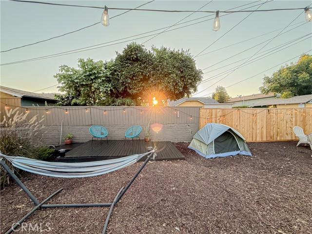 1935 W 36th Street, Los Angeles CA: https://media.crmls.org/medias/b31779b9-036e-4079-8bc0-3b6efde9961e.jpg