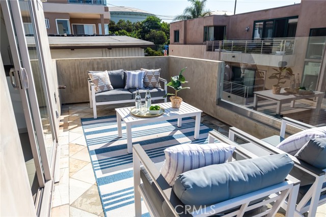 315 Gull St, Manhattan Beach, California 90266, 3 Bedrooms Bedrooms, ,3 BathroomsBathrooms,Residential,Sold,Gull St,SB23169861 315 Gull St, Manhattan Beach, California 90266, 3 Bedrooms Bedrooms, ,3 BathroomsBathrooms,Residential,Sold,Gull St,SB23169861