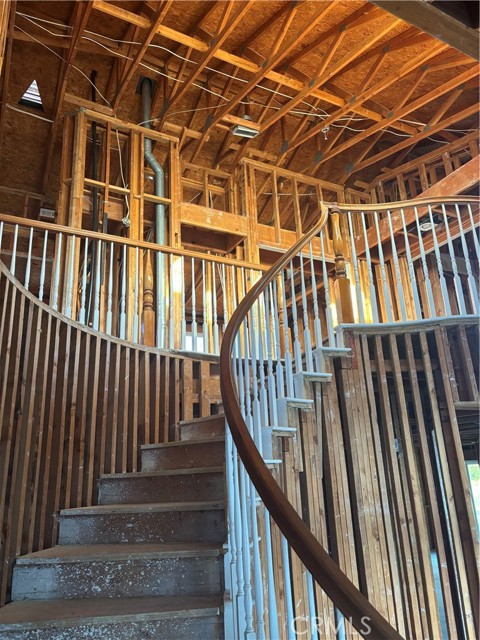 Detail Gallery Image 13 of 16 For 8430 Bess Ct, Riverside,  CA 92508 - 5 Beds | 3 Baths