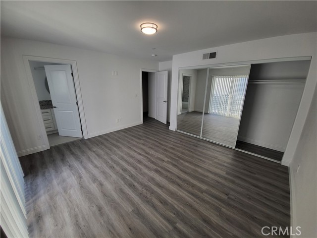 14614 Vanowen Street, Van Nuys CA: https://media.crmls.org/medias/b317d395-f0c8-4c8d-b0c9-15aebe64269a.jpg