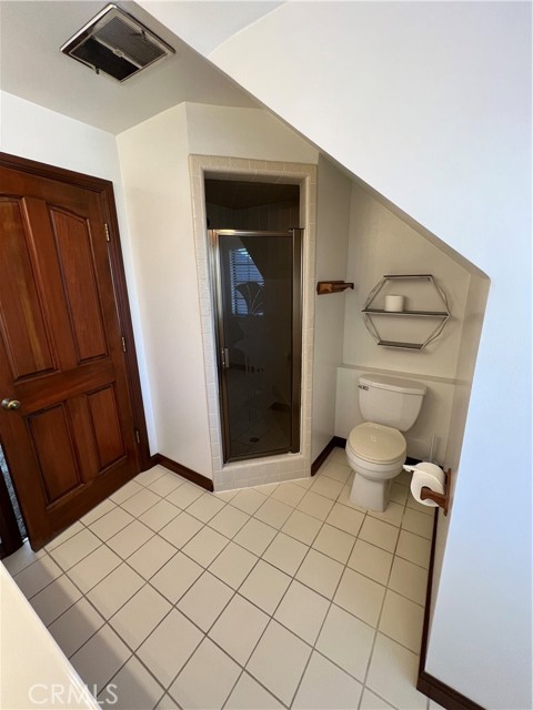 Upstairs bathroom