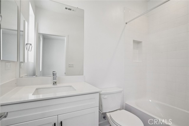 Detail Gallery Image 21 of 21 For 107 N First Ave, Upland,  CA 91786 - 3 Beds | 3 Baths
