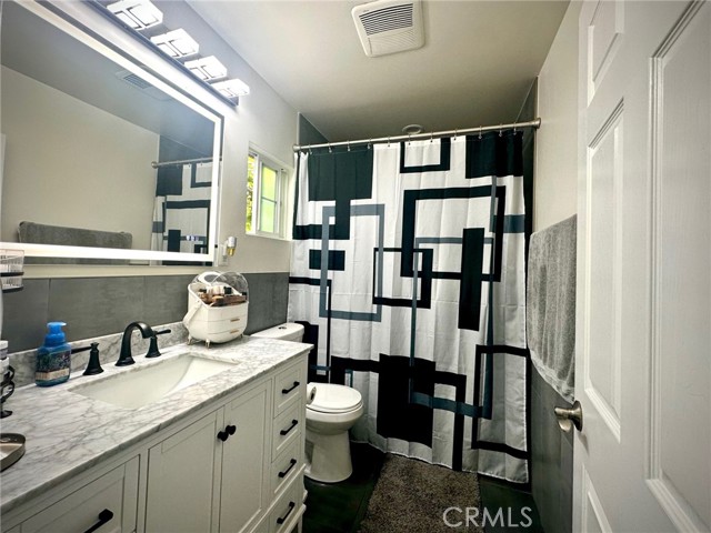 518 Hawthorne Street, Glendale CA: https://media.crmls.org/medias/b3199dfa-261e-4978-add0-8e3027bf491f.jpg