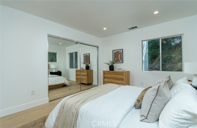 Detail Gallery Image 44 of 71 For 2023 Kenilworth Ave, Los Angeles,  CA 90039 - 3 Beds | 2 Baths