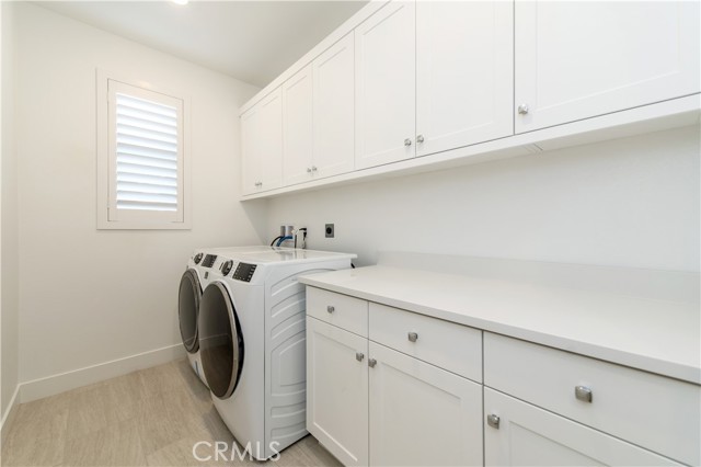 330 Proctor, Irvine CA: https://media.crmls.org/medias/b319fa00-09f3-4929-a2f1-2ada19897443.jpg