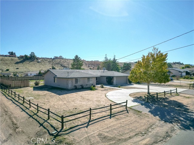 Detail Gallery Image 8 of 43 For 7855 Bangor Ave, Hesperia,  CA 92345 - 4 Beds | 2 Baths