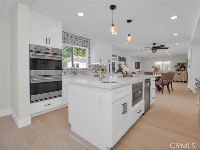 Gourmet Kitchen with Center Island