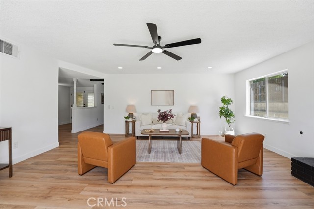 Detail Gallery Image 9 of 40 For 22783 Brentwood, Grand Terrace,  CA 92313 - 4 Beds | 2 Baths