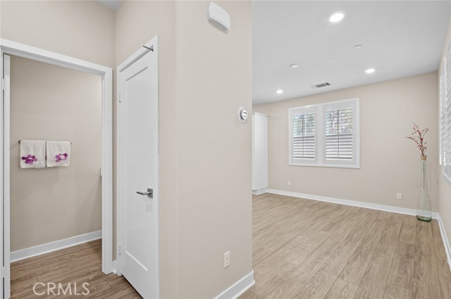 Detail Gallery Image 6 of 48 For 16 Noble, Pomona,  CA 91766 - 3 Beds | 2/1 Baths