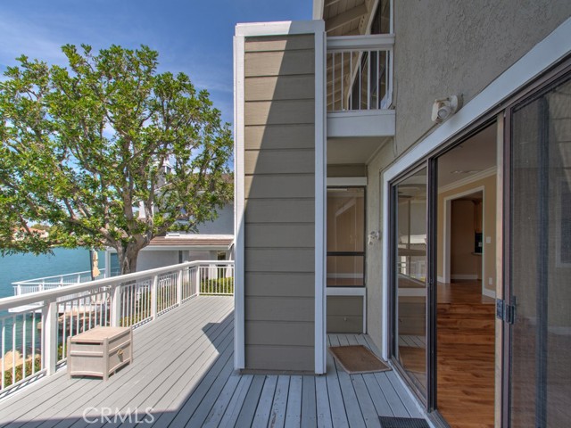 Detail Gallery Image 23 of 29 For 65 Lakeshore #13,  Irvine,  CA 92604 - 4 Beds | 3 Baths