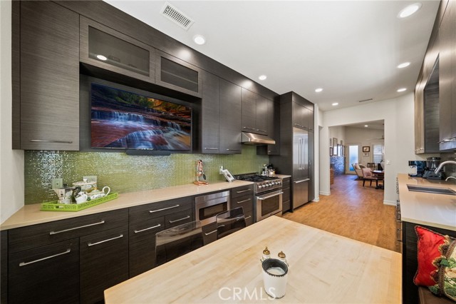 40070 Corte Fortuna, Murrieta CA: https://media.crmls.org/medias/b31e9b64-adca-444c-9d47-698585a0c242.jpg