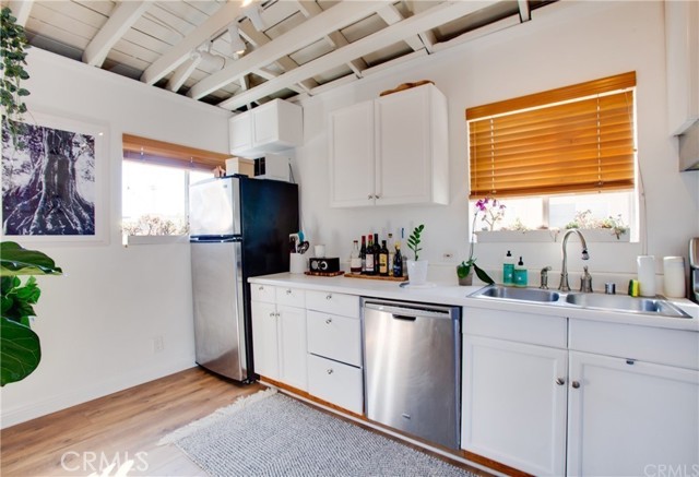 Income Home for Sale in Los Angeles, California