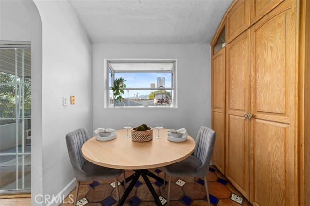 Detail Gallery Image 18 of 33 For 1119 Princeton Dr, Glendale,  CA 91205 - 2 Beds | 1 Baths