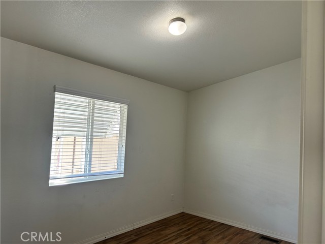 Detail Gallery Image 9 of 16 For 1600 S San Jacinto Ave #55,  San Jacinto,  CA 92583 - 2 Beds | 2 Baths