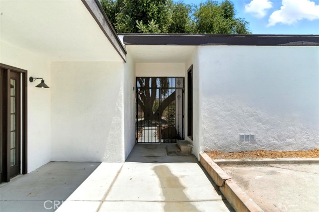 15195 Laguna Avenue, Lake Elsinore CA: https://media.crmls.org/medias/b320ed2f-4151-493c-88ed-cc5c880038bd.jpg