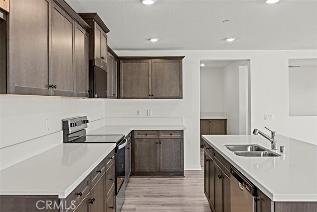 Detail Gallery Image 13 of 15 For 25625 Pine Ridge Rd, Homeland,  CA 92548 - 4 Beds | 3 Baths