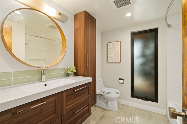 4 Oceanaire Drive, Rancho Palos Verdes, California 90275, 3 Bedrooms Bedrooms, ,3 BathroomsBathrooms,Residential,Sold,Oceanaire,SB22062456