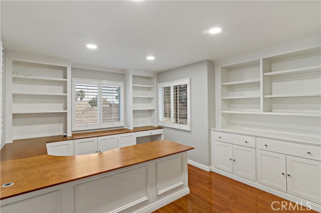 Detail Gallery Image 16 of 37 For 1472 Pinewood Dr, Corona,  CA 92881 - 3 Beds | 2/1 Baths