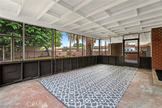 16423 Woodruff Avenue, Bellflower CA: https://media.crmls.org/medias/b323bbbb-770a-4349-8ab9-eff9b004ae94.jpg