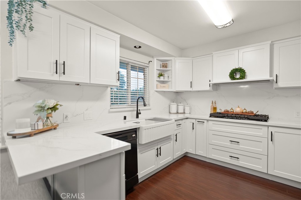 B323Cc83 2Aaf 4365 84C2 Bfcb125Cf056 1811 Country Club, Bakersfield, Ca 93306 &Lt;Span Style='BackgroundColor:transparent;Padding:0Px;'&Gt; &Lt;Small&Gt; &Lt;I&Gt; &Lt;/I&Gt; &Lt;/Small&Gt;&Lt;/Span&Gt;