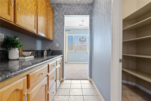 Detail Gallery Image 9 of 38 For 9600 Lake Superior Dr, Bakersfield,  CA 93312 - 4 Beds | 3/1 Baths