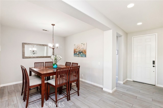 42911 Dell Lago Court, Indio CA: https://media.crmls.org/medias/b3244a29-1daf-4a11-8845-fc5d8428ca5c.jpg