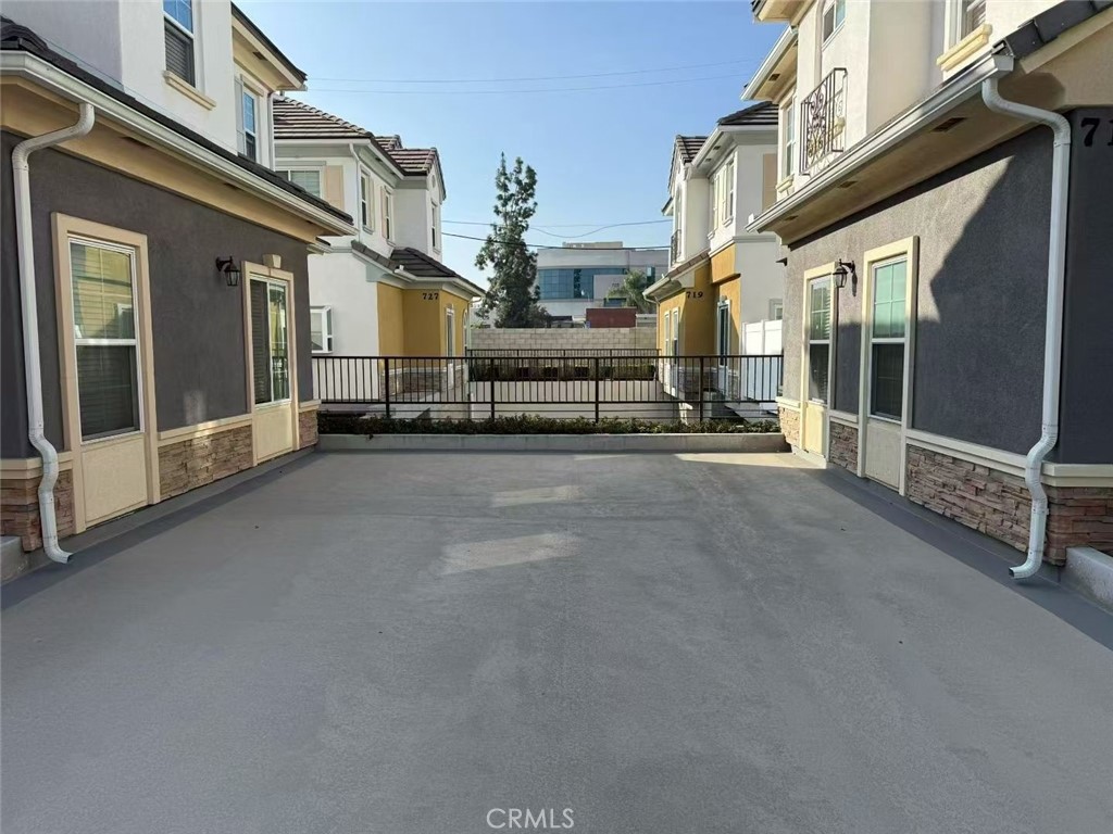 MLS #WS26145193 image #8