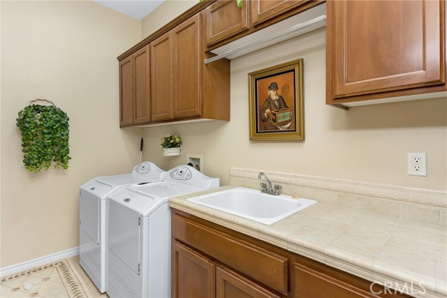 Image 31 of 57 For 9841 Kehl Canyon