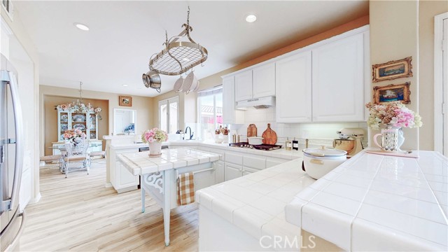 Detail Gallery Image 22 of 74 For 18563 Sunset Knoll, Riverside,  CA 92504 - 5 Beds | 4/1 Baths