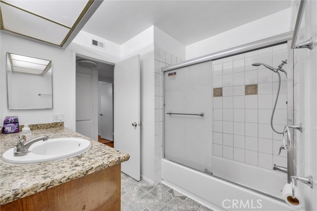 Detail Gallery Image 14 of 26 For 1001 W Macarthur Bld #116,  Santa Ana,  CA 92707 - 2 Beds | 2 Baths
