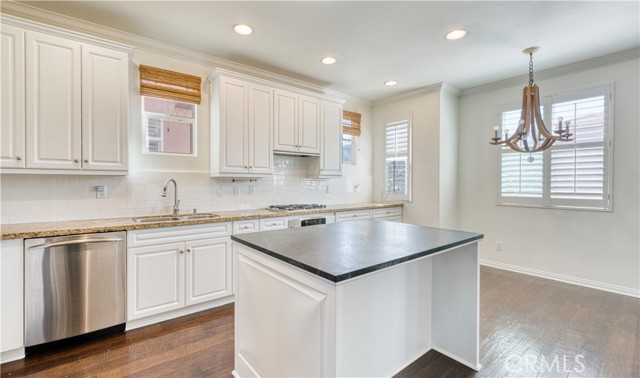 Detail Gallery Image 6 of 15 For 20267 Estuary Ln, Newport Beach,  CA 92660 - 3 Beds | 3 Baths