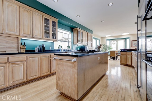 1936 Loma Drive, Hermosa Beach, California 90254, 3 Bedrooms Bedrooms, ,3 BathroomsBathrooms,Residential,Sold,Loma,SB21238629