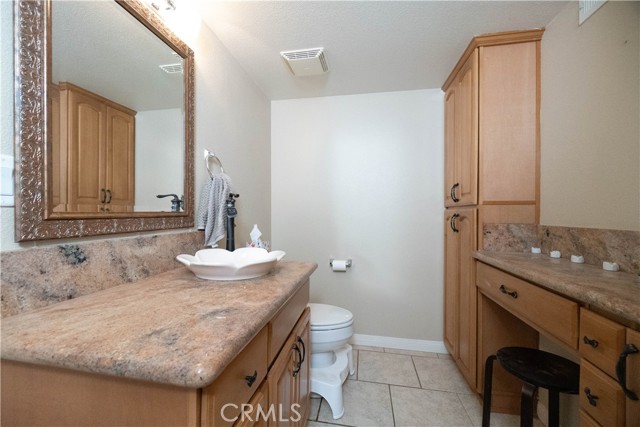 Detail Gallery Image 6 of 37 For 20270 Layton St, Corona,  CA 92881 - 3 Beds | 2/1 Baths