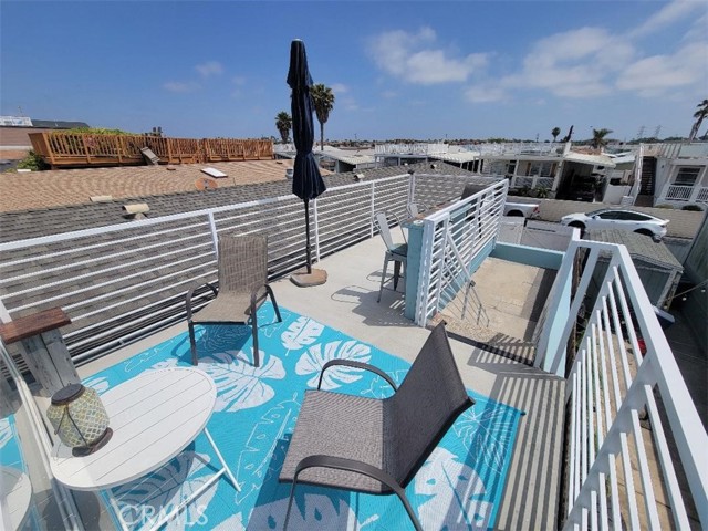 Detail Gallery Image 10 of 63 For 21752 Pacific Coast Hwy, 11-a,  Huntington Beach,  CA 92646 - 3 Beds | 2 Baths