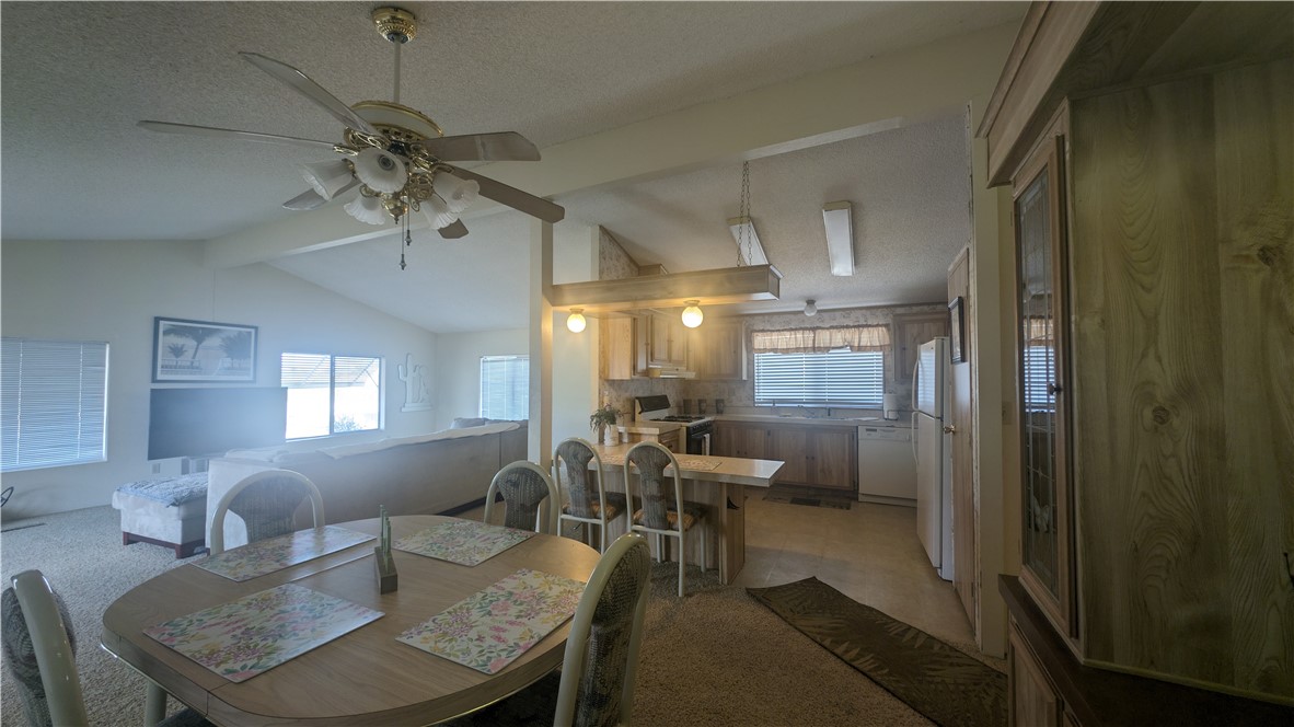 Detail Gallery Image 14 of 34 For 7434 Oneida, Big River,  CA 92242 - 2 Beds | 2 Baths