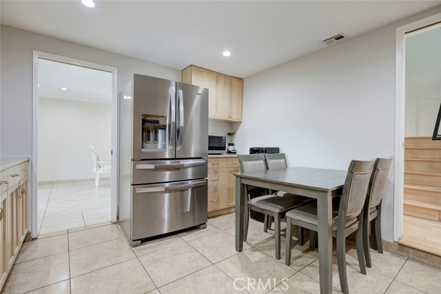 Detail Gallery Image 12 of 52 For 20442 Runnymede, Winnetka,  CA 91306 - 4 Beds | 3 Baths