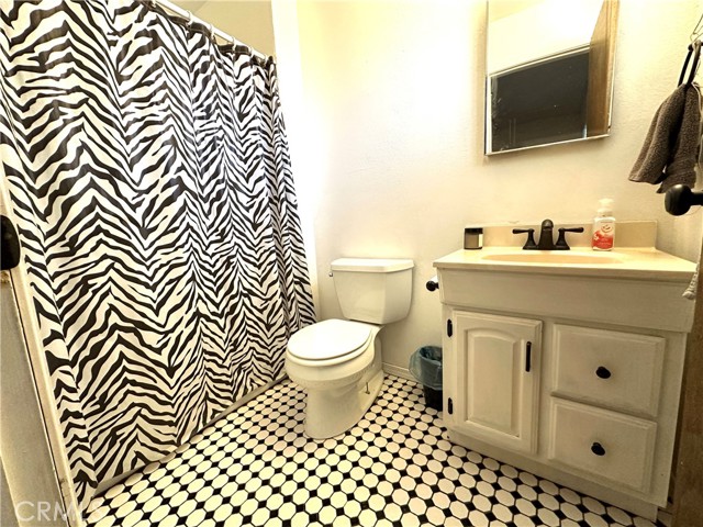 Detail Gallery Image 13 of 19 For 1144 Shirley Ct, Dos Palos,  CA 93620 - 3 Beds | 2 Baths