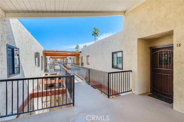 Detail Gallery Image 26 of 42 For 1411 N Sunrise Way #18,  Palm Springs,  CA 92262 - 2 Beds | 2 Baths