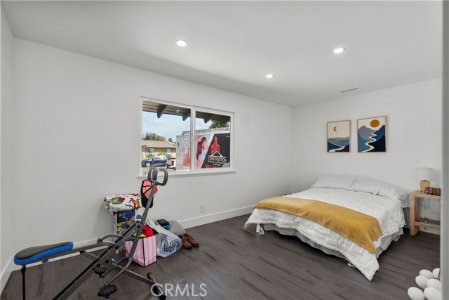 Detail Gallery Image 12 of 17 For 2282 Brentwood St, Simi Valley,  CA 93063 - 3 Beds | 2 Baths