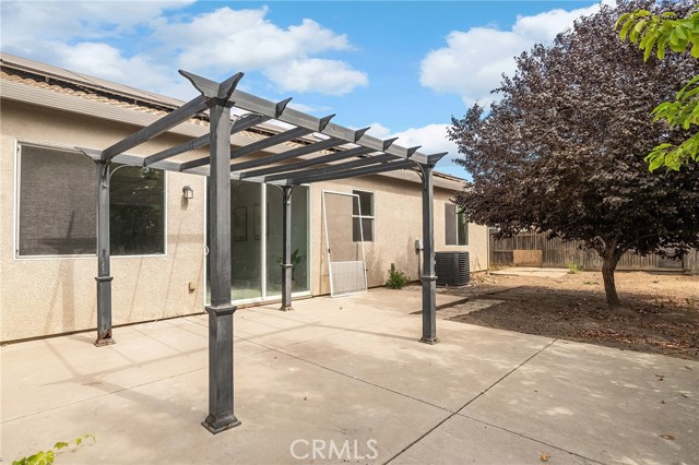 2135 Jacob Street, Gridley CA: https://media.crmls.org/medias/b32970bd-0c37-467d-93a3-2545266821ec.jpg