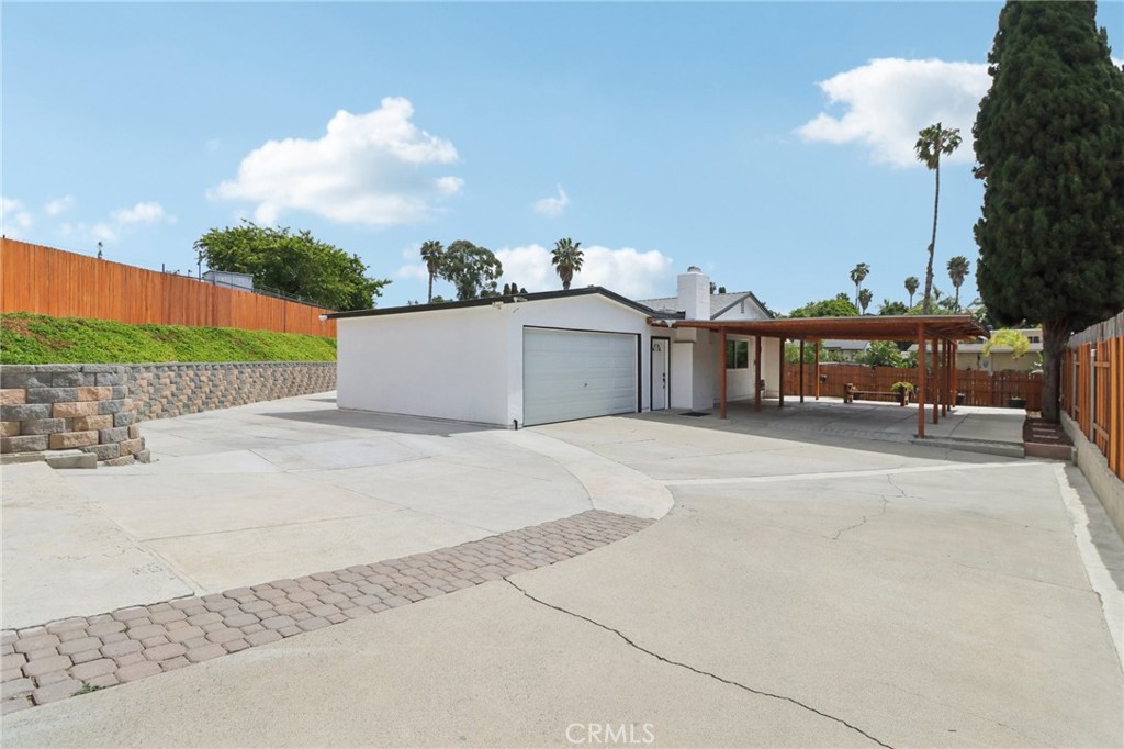 2801 College - photo 11