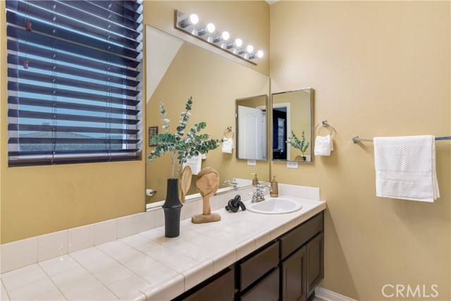 Detail Gallery Image 15 of 42 For 17797 Laurel Grove Rd, Riverside,  CA 92504 - 4 Beds | 4/1 Baths