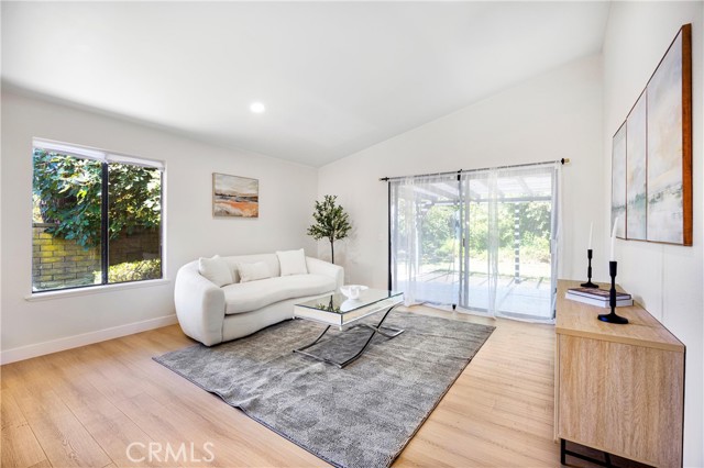 Detail Gallery Image 16 of 36 For 99 Village Loop Rd, Phillips Ranch,  CA 91766 - 4 Beds | 2 Baths