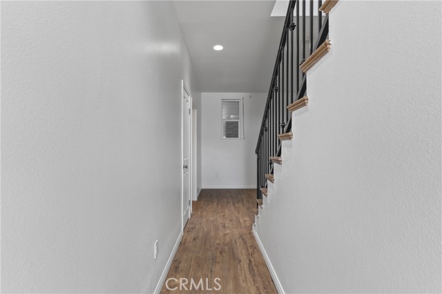 Detail Gallery Image 4 of 43 For 247 W 223rd St #D,  Carson,  CA 90745 - 2 Beds | 2 Baths