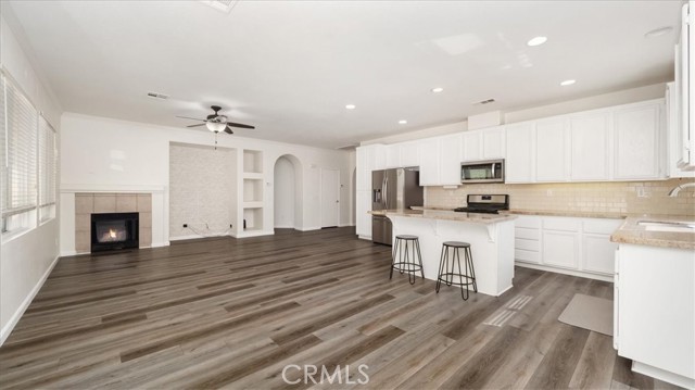 32059 Poppy Way, Lake Elsinore CA: https://media.crmls.org/medias/b32ed9cd-629f-47b5-aaab-a647622668f6.jpg