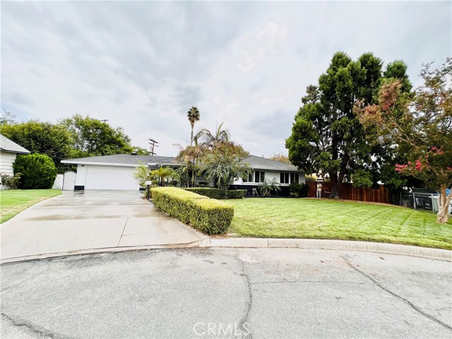 295 E Edgemont Dr, San Bernardino, CA 92404